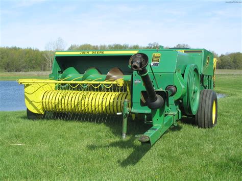 john deere 338 baler specs